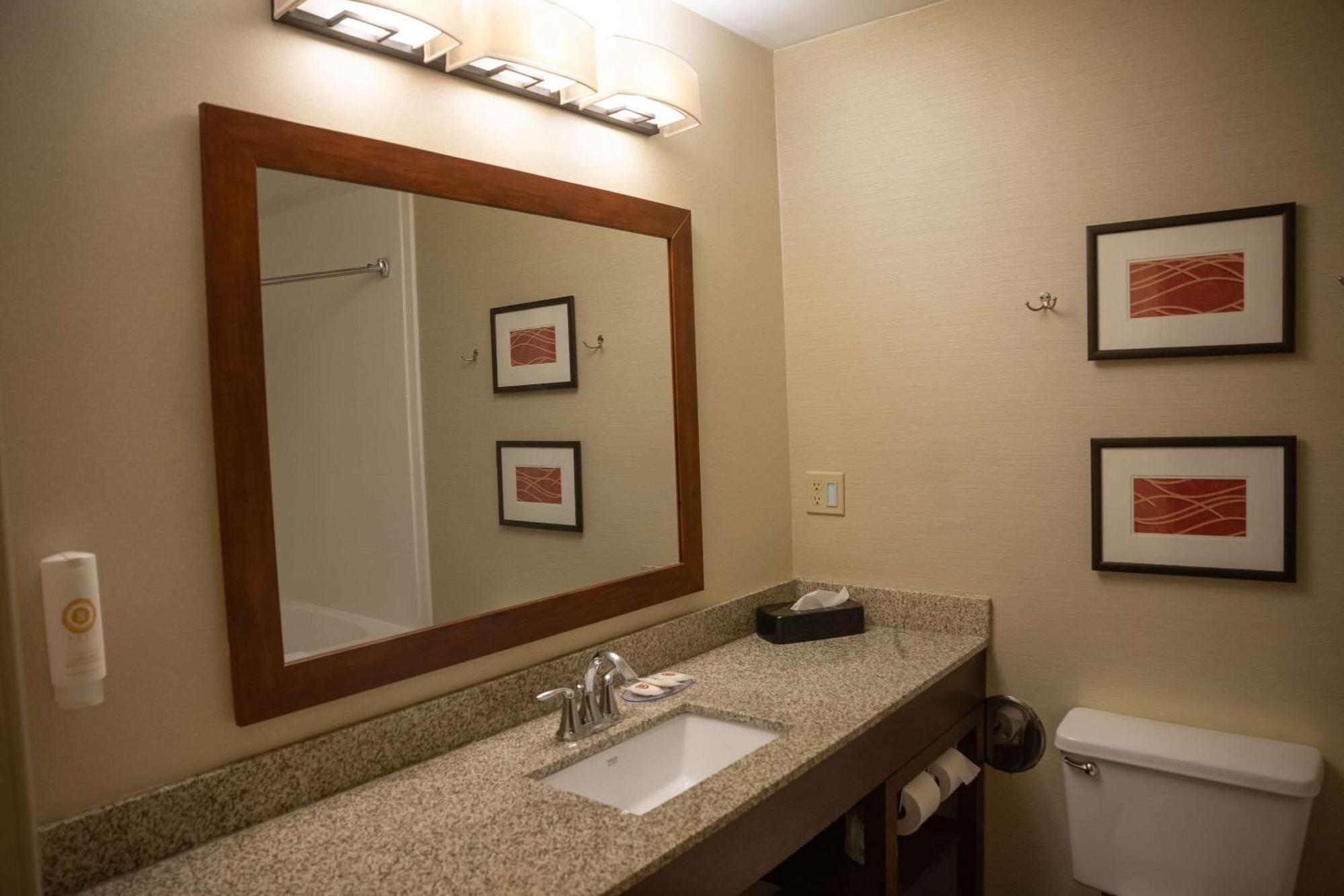 Hotel Comfort & 3*