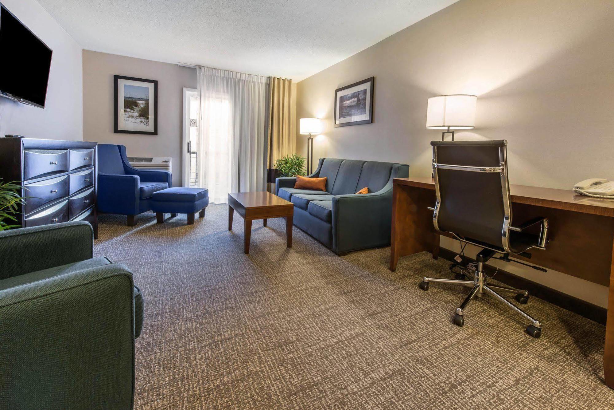 Comfort & Hotel 3*