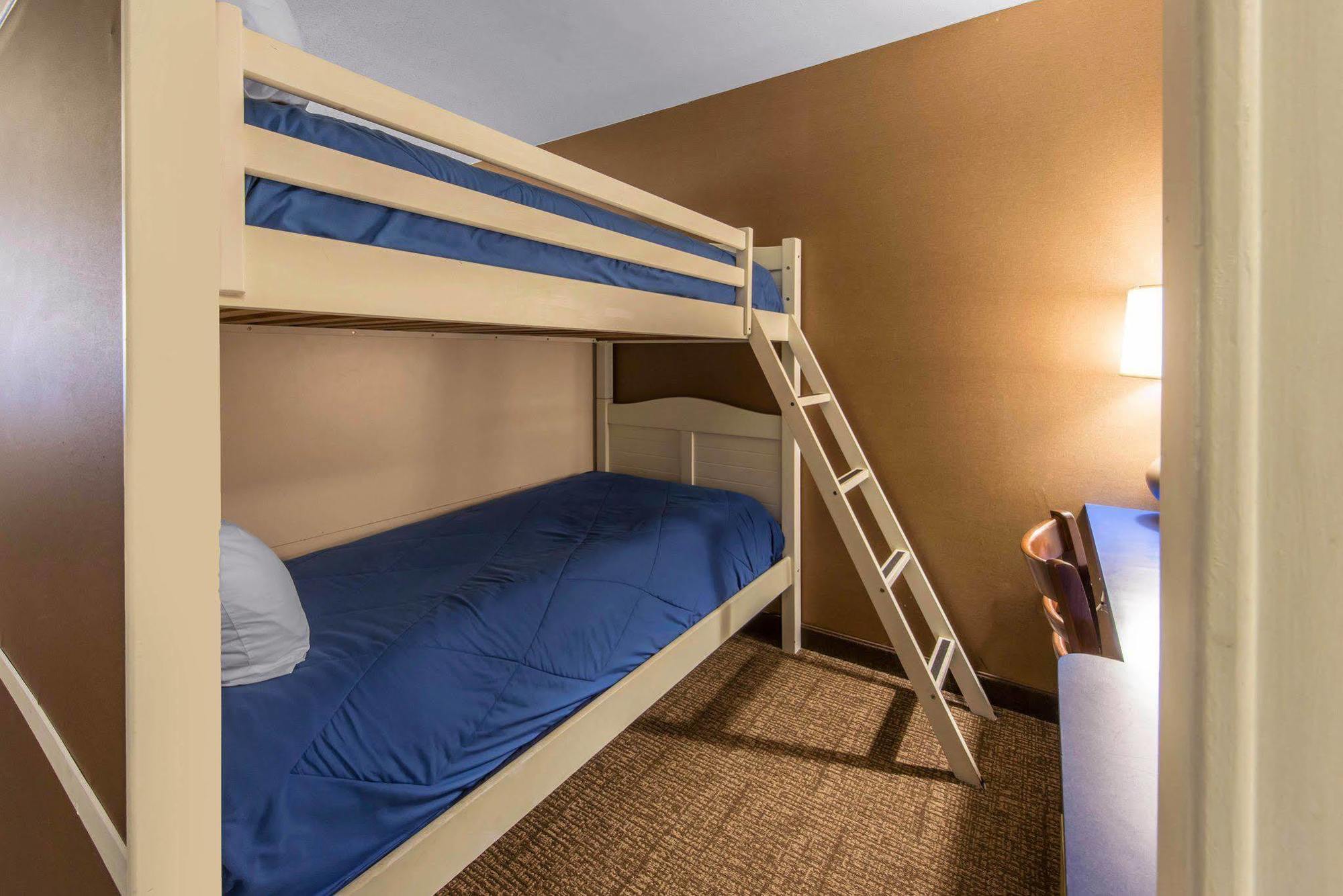 Comfort & Hotel 3*